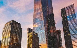 如何精确裁剪地板材料？这种裁剪方法怎样保证质量？