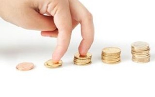 如何理解金融指标并分析其意义？这些指标对投资判断有什么帮助？